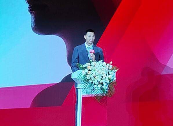 再谈续约——我们并不着急，也没有任何问题。